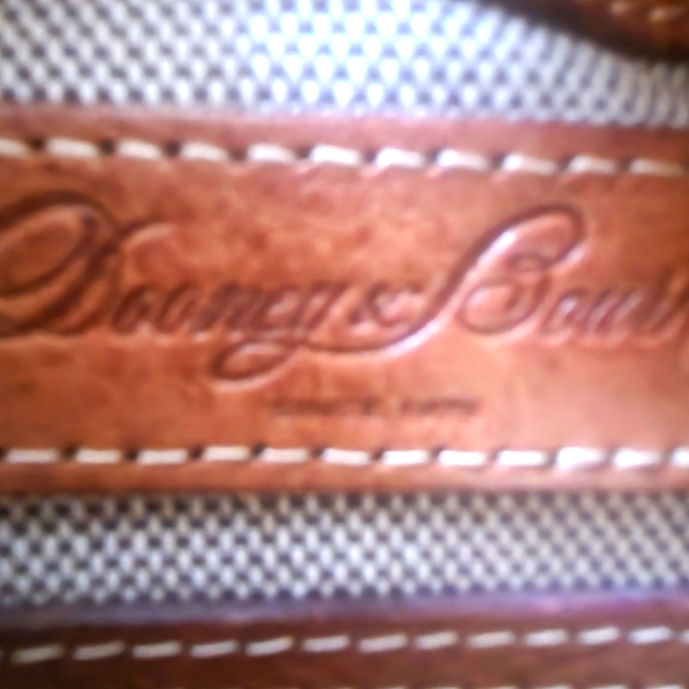 Vintage Doonie & Bourke purse. This purse will last you forever!